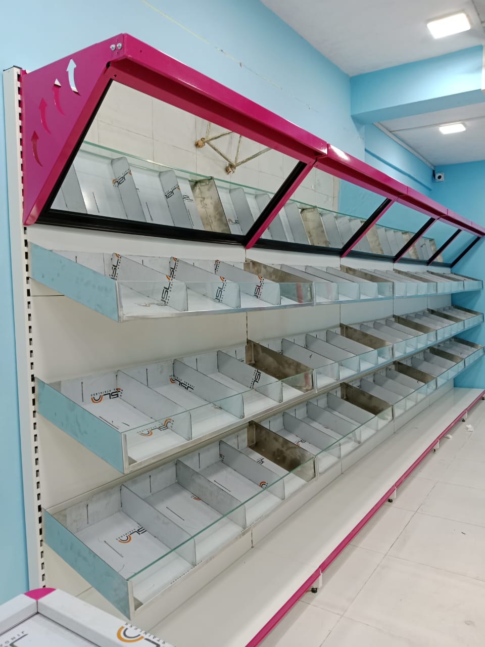 Glass Showcase Vegetable Rack